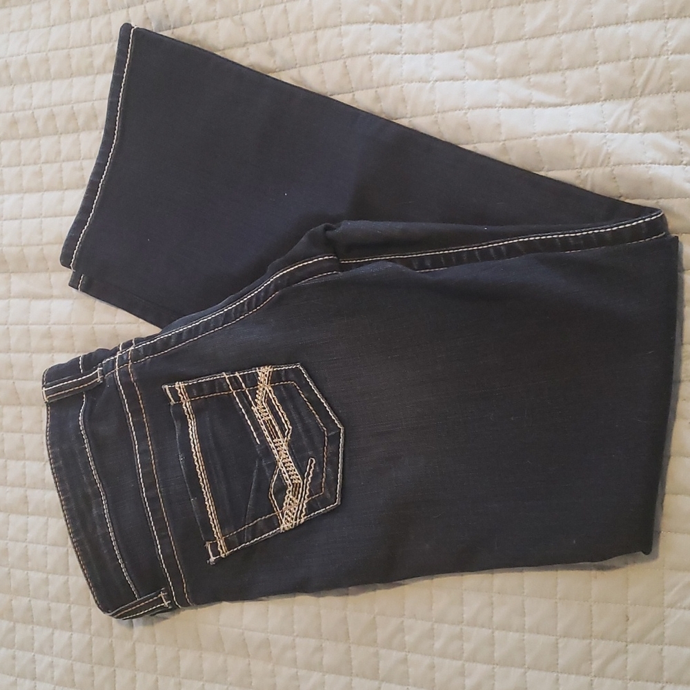 Buckle Londyn 28R bootcut jean